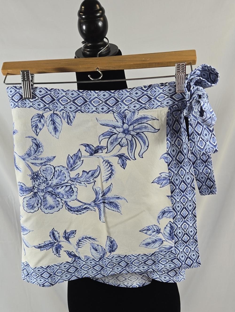 Zara White & Blue Floral Sarong Skirt Medium